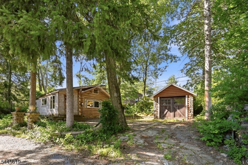 Shady Lake - Residential