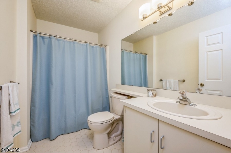 Woodland Hills - Residential