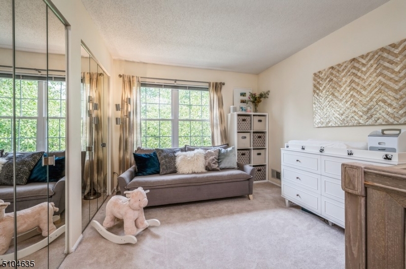 Woodland Hills - Residential