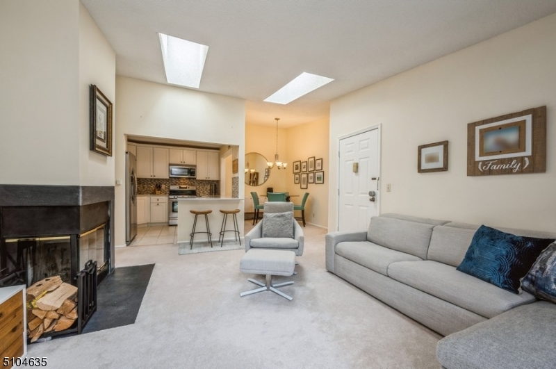 Woodland Hills - Residential