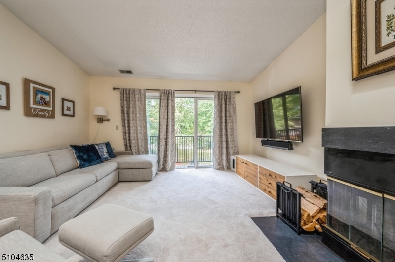Woodland Hills - Residential