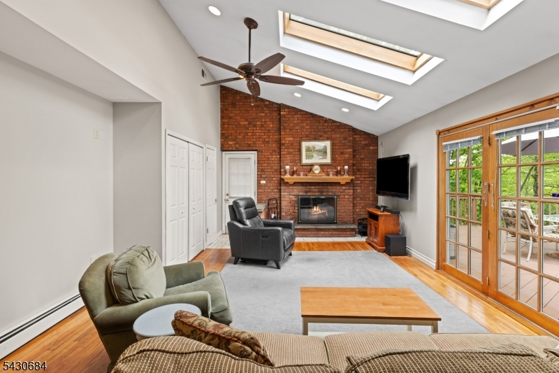 Stonetown Sec/ Lake Riconda - Residential