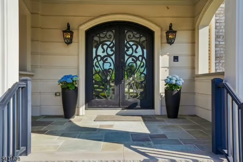 BEL AIR WOODS - Residential