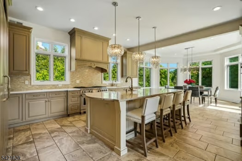 BEL AIR WOODS - Residential