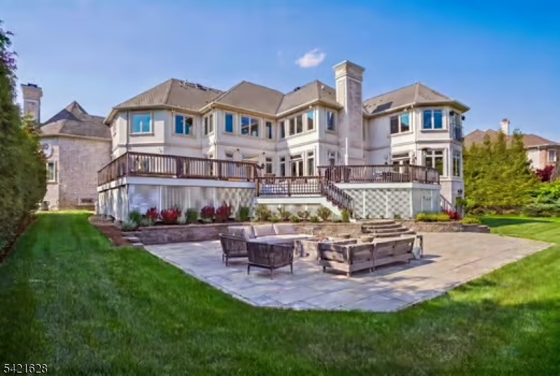 BEL AIR WOODS - Residential