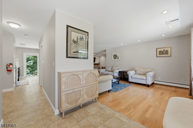 Oak Ridge - Residential
