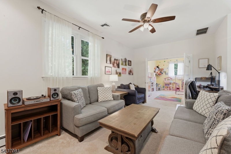 Oak Ridge - Residential
