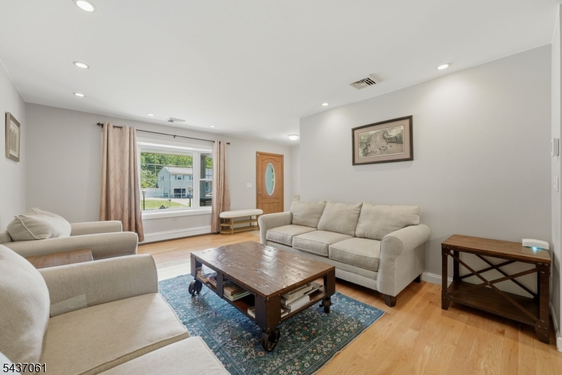 Oak Ridge - Residential