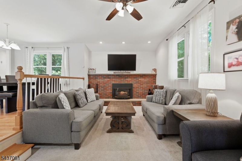 Oak Ridge - Residential