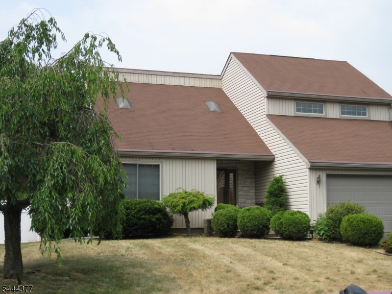 Contempo West - Residential