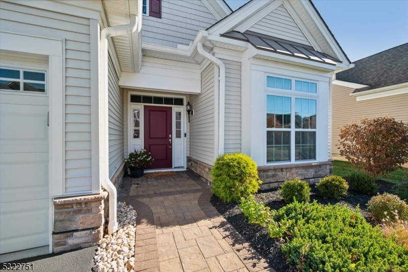 REGENCY AT FLANDERS - Residential