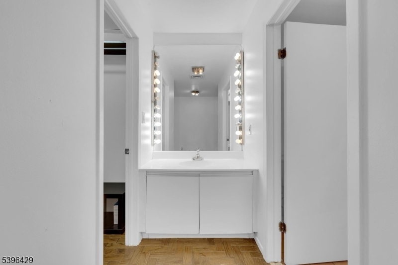 Eagle Ridge - Residential