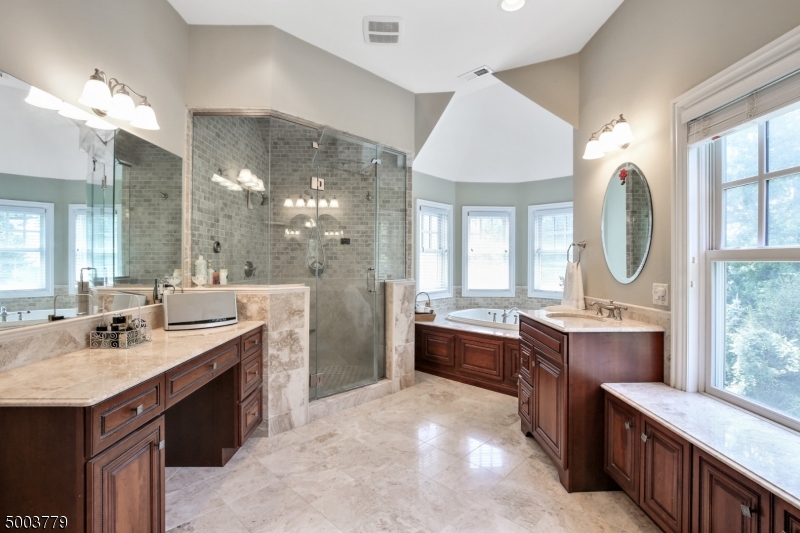 DEERFIELD - Residential