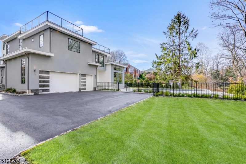 HARTSHORN - Residential