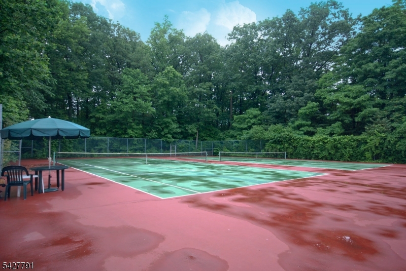 Ridge Gardens - Residential