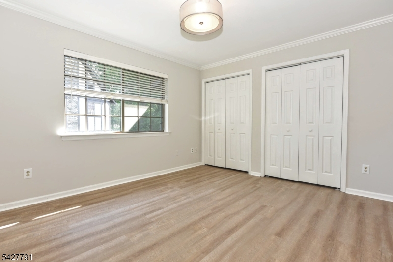 Ridge Gardens - Residential
