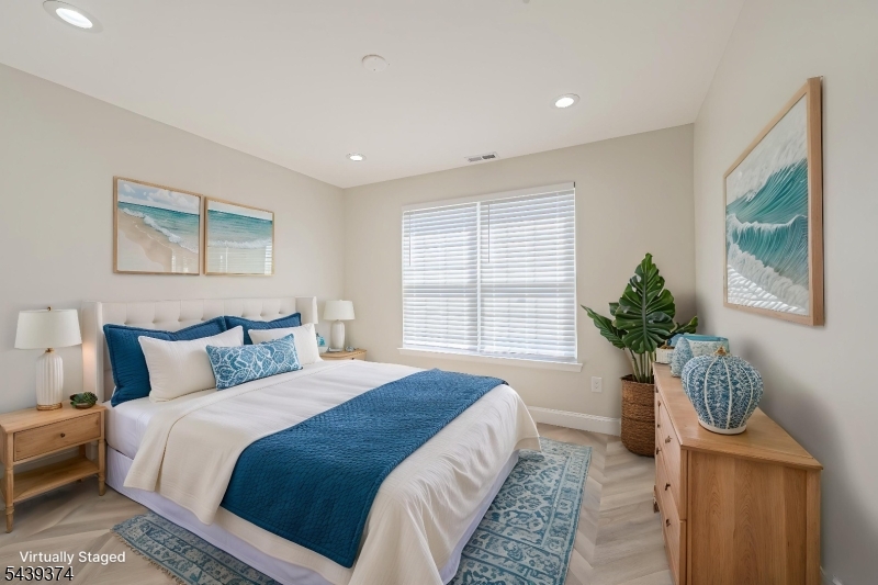 CHANCELLOR PARK - Residential