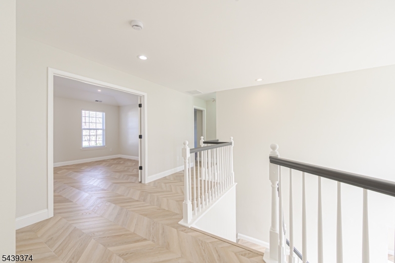 CHANCELLOR PARK - Residential