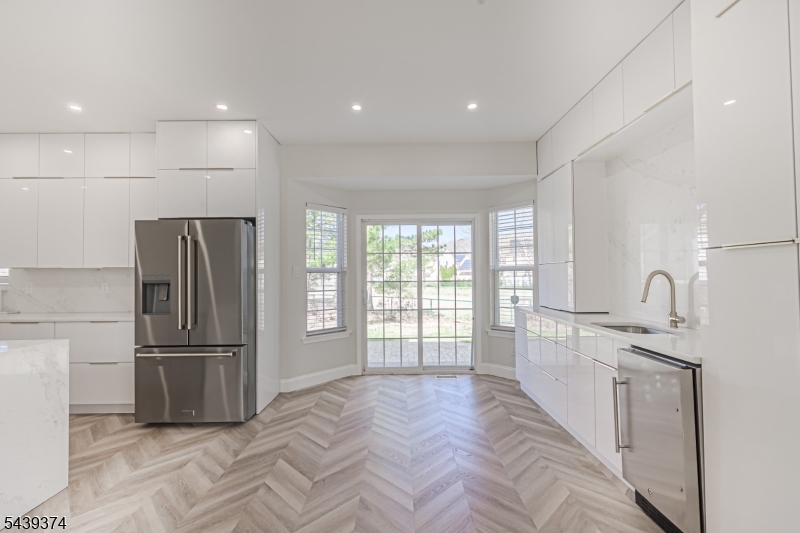 CHANCELLOR PARK - Residential