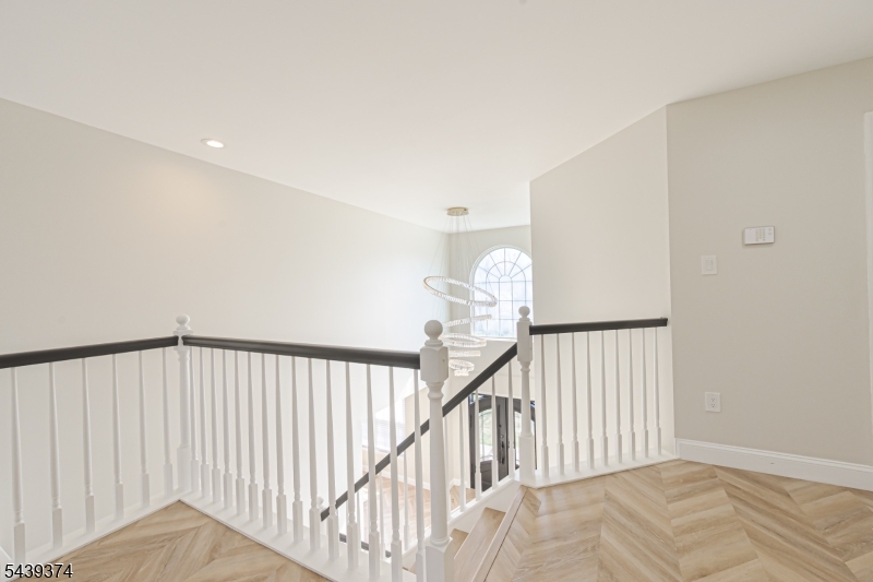 CHANCELLOR PARK - Residential