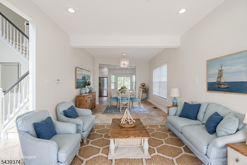 CHANCELLOR PARK - Residential