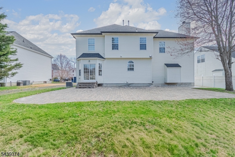 CHANCELLOR PARK - Residential