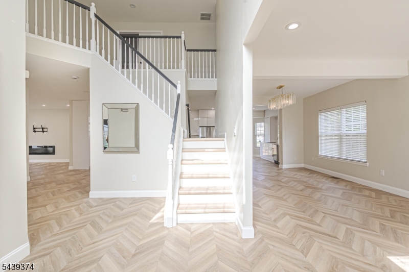 CHANCELLOR PARK - Residential