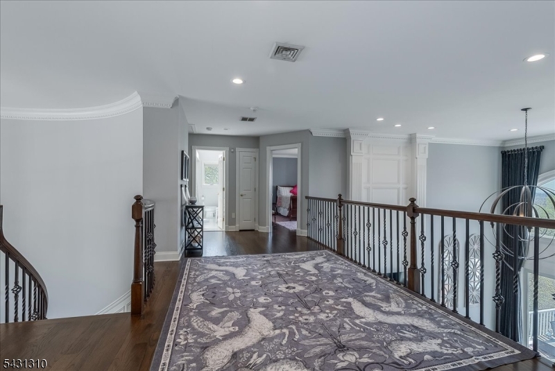 Beacon Hill - Residential