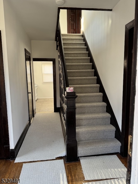 Move in Ready! This charming single family home offers spacious bedrooms, renovated kitchen, beautifully remodeled baths, newer carpeting and soo much more! Tenant's application approval process applies.
