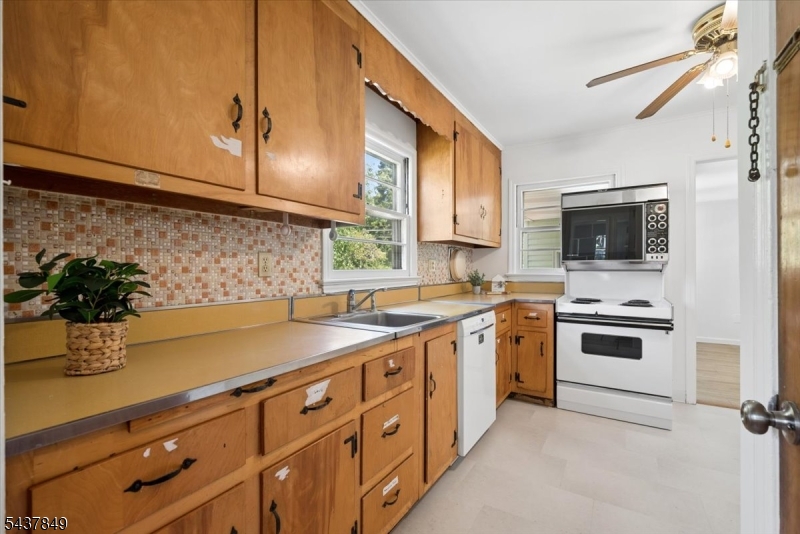 Lake Hiawatha - Residential
