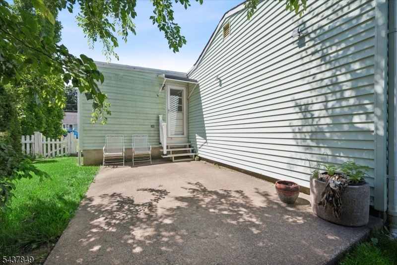 Lake Hiawatha - Residential