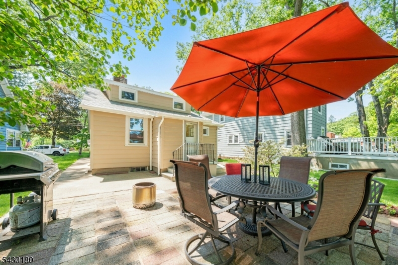 Rainbow Lakes - Residential