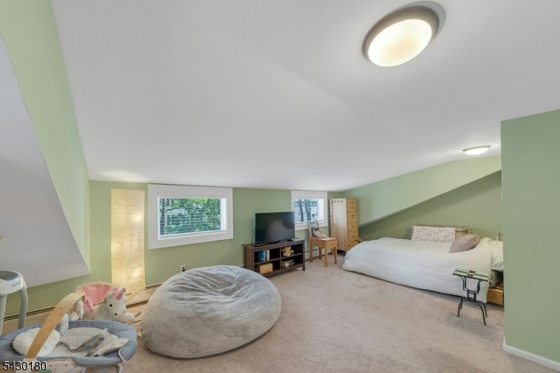 Rainbow Lakes - Residential