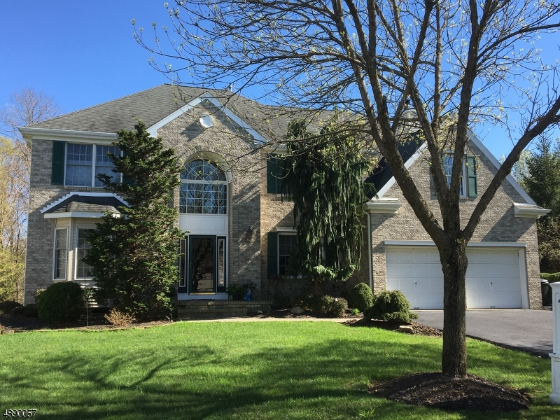 POETS PEAK - Residential