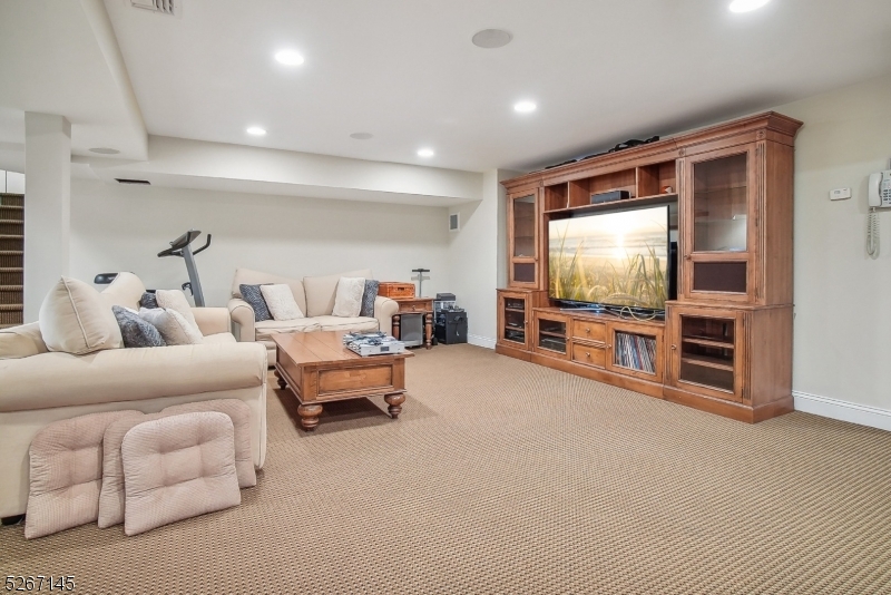 Old Short Hills - Residential