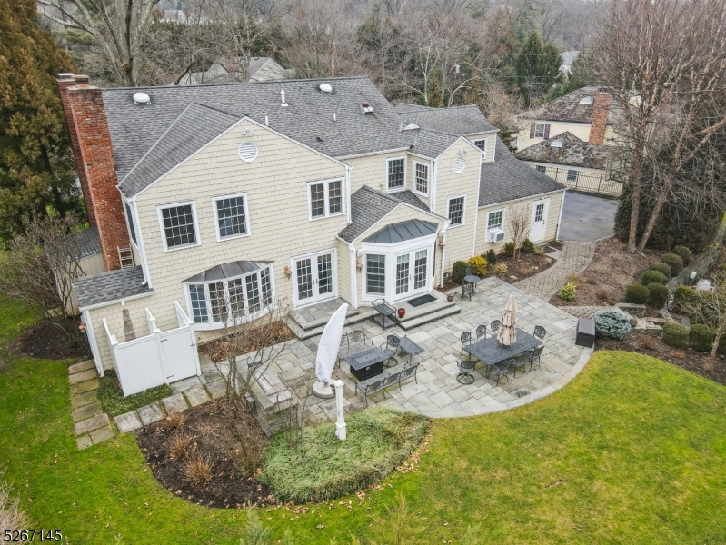Old Short Hills - Residential