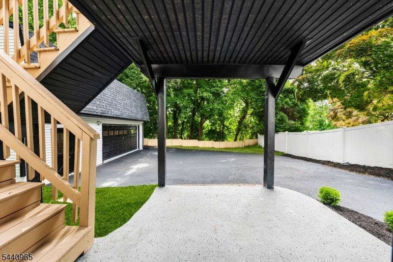 Upper Gregory - Residential