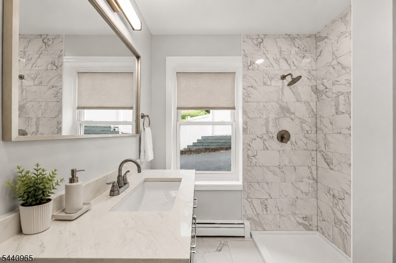 Upper Gregory - Residential