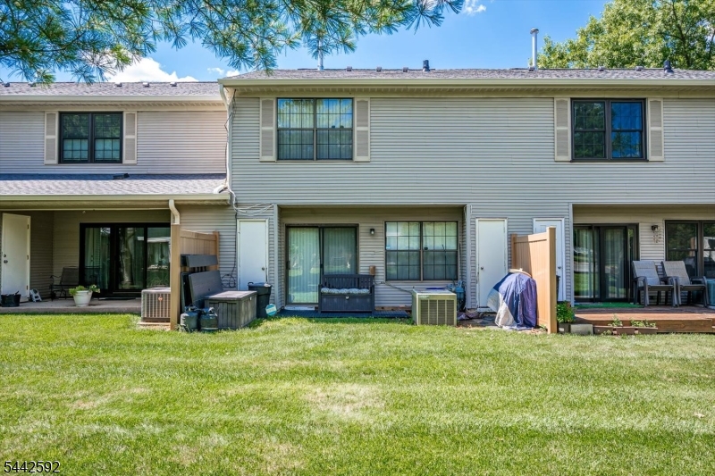 Society Hill II - Residential