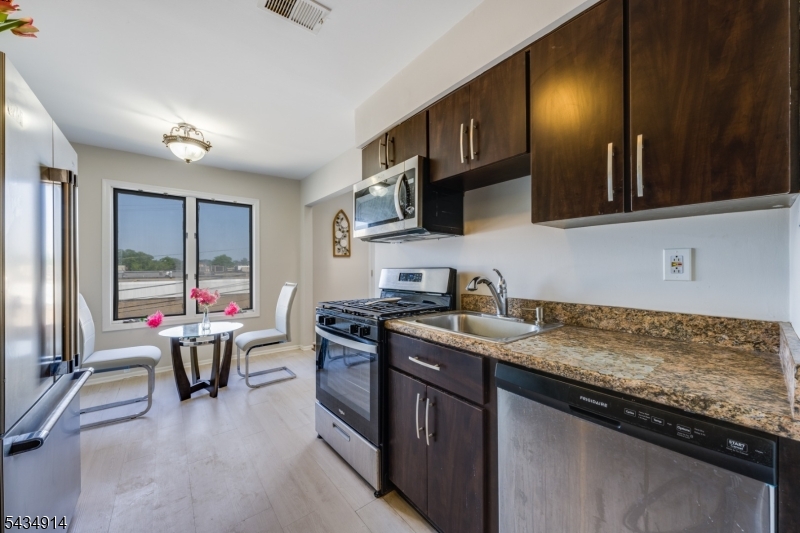 Peach Street Village - Residential