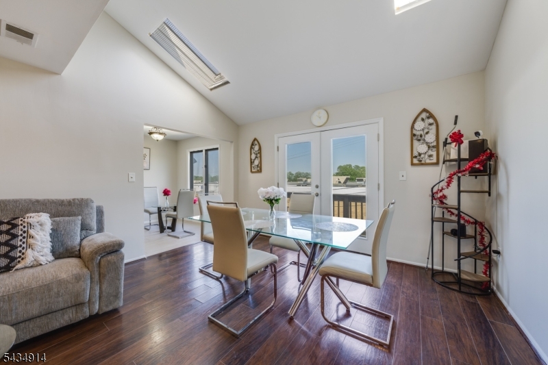 Peach Street Village - Residential