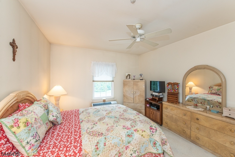 BALD EAGLE COMMONS - Residential