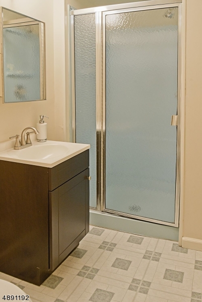 Knollcrest - Residential