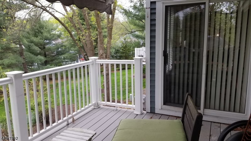 Knollcrest - Residential
