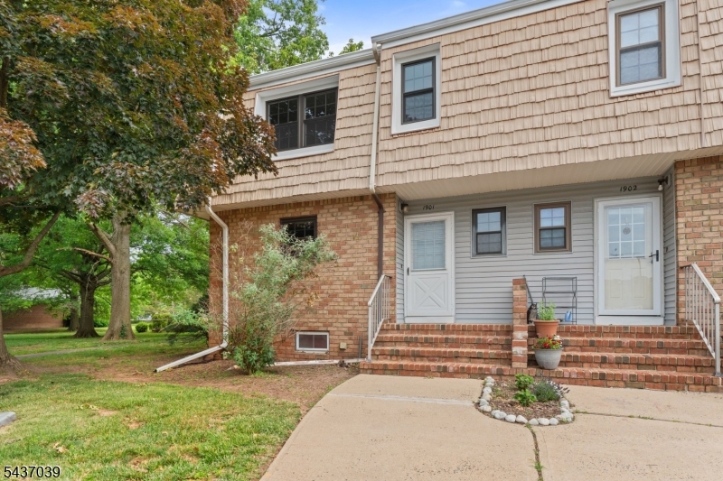 Welcome home to Kimberwyck!  Move right into this beautifully maintained end unit townhouse featuring 2 spacious bedrooms, 2.1 baths and a beautiful private location.  Highlights include gleaming hardwood floors, updated windows for energy efficiency and natural light, new heat pump (2024) for year-round comfort, private outdoor patio surrounded by lush greenery, perfect for relaxing or entertaining.  Enjoy the ideal combination of comfort, privacy, and convenience.  Don't miss this opportunity to make Kimberwyck your next address!