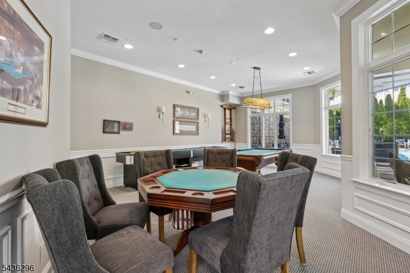 Winthrop Court - Residential