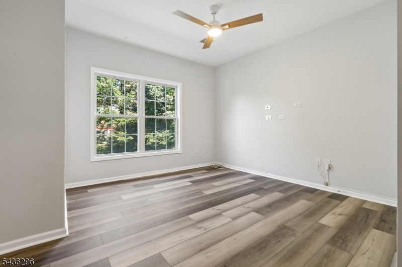 Winthrop Court - Residential
