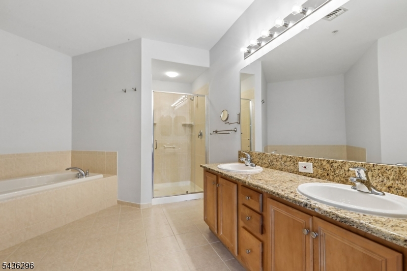 Winthrop Court - Residential