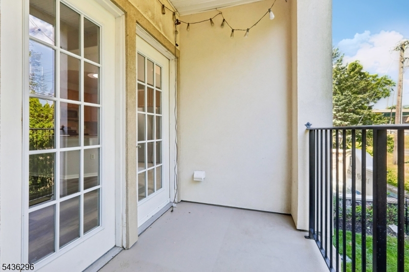 Winthrop Court - Residential