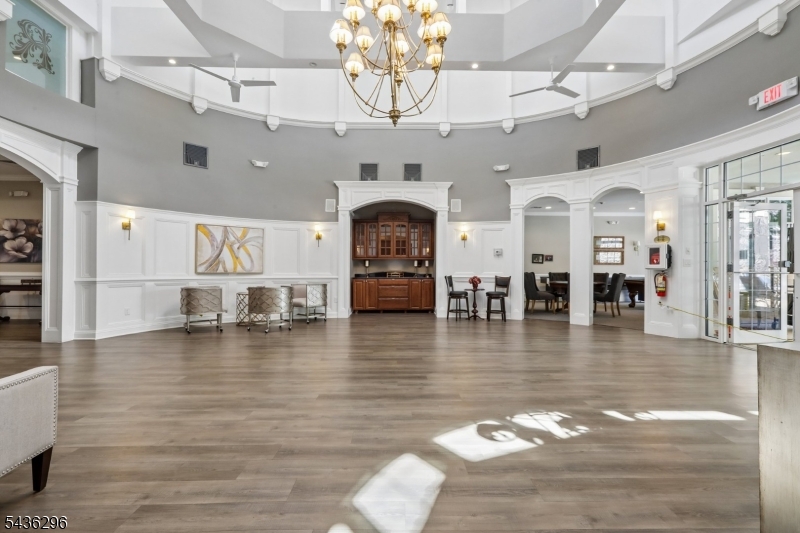 Winthrop Court - Residential